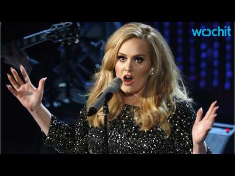 VIDEO : Adele 'Cried All Day' After Shaky Grammy Performance