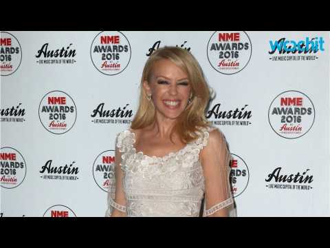 VIDEO : Kylie Minogue And Joshua Sasse Are Getting Hitched