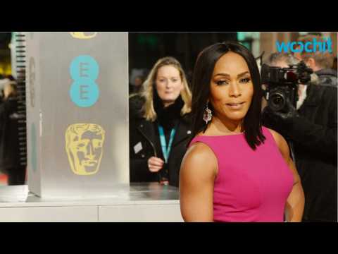 VIDEO : Angela Bassett Interview With Larry King