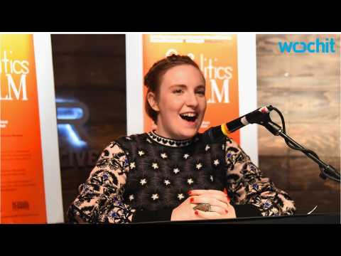 VIDEO : Lena Dunham Criticizes News Paper For Allegedly Retouching Image
