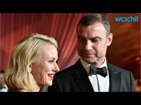 VIDEO : Naomi Watts Looks Sexy in a Casual Sweater a Day After the Academy Awards