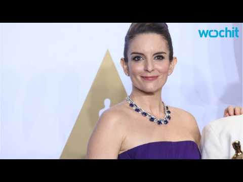 VIDEO : Tina Fey Gets Real About Women in Comedy in Latest Interview