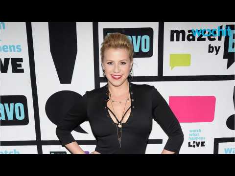 VIDEO : Jodie Sweetin Is Joining Dancing With the Stars