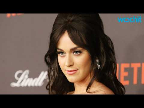 VIDEO : Katy Perry Has a New Boyfriend!