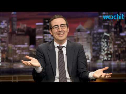 VIDEO : John Oliver Gets Help From LOTR's Peter Jackson For New Zealand Bit