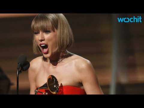 VIDEO : Taylor Swift's Boyfriend Skipped the Grammys So He Could Work?!