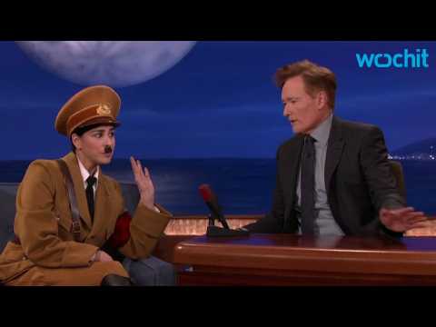 VIDEO : Sarah Silverman Appears as Hitler on Conan