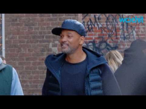 VIDEO : Will Smith Cruises The Streets of NYC