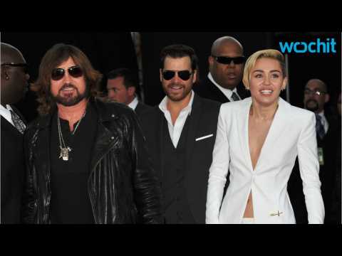 VIDEO : Billy Ray Cyrus Says Miley and Liam Hemsworth Are Happy And 'Thats The Main Thing'
