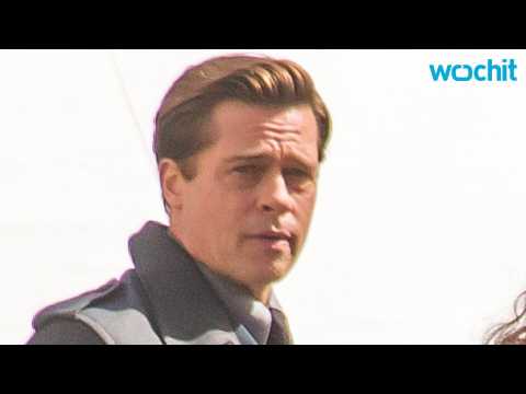 VIDEO : Brad Pitt Saves Young Fan From Being Crushed
