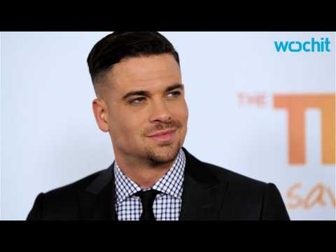 VIDEO : Mark Salling Surrenders on Child Pornography Charges