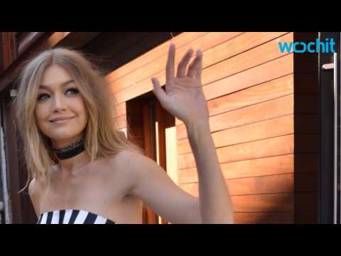 VIDEO : Gigi Hadid Hangs with Ex Cody Simpson?s Sister after Zayn Malik split