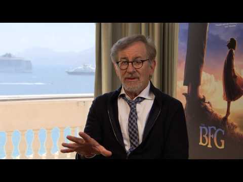 VIDEO : Exclusive Interview: Steven Spielberg