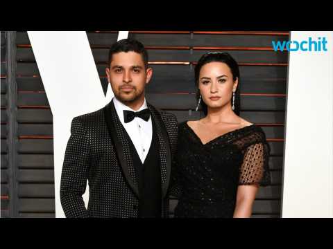 VIDEO : After Breakup Demi Lovato Hits The Studio