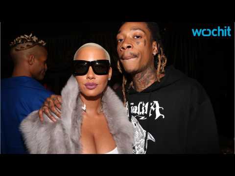 VIDEO : Divorce Settlement reached for Amber Rose and Wiz Khalifa