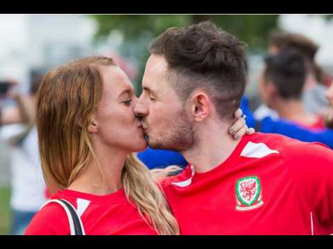 VIDEO : Incroyable demande en mariage sur la Fan Zone du Champ de Mars