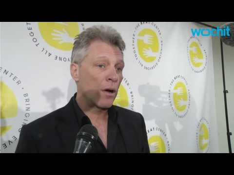 VIDEO : Jon Bon Jovi Was a Reluctant Singer at a Recent Florida Wedding