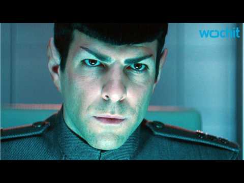 VIDEO : Zachary Quinto Defends Decision to Make Sulu Gay