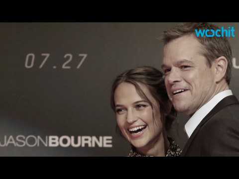VIDEO : Alicia Vikander, Matt Damon Credit Director of  'Jason Bourne'