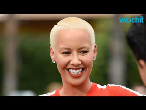 VIDEO : Amber Rose Give Parenting Advice