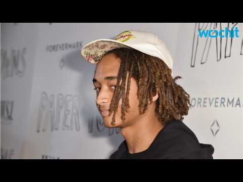 VIDEO : Jaden Smith Talks Gender Fluidity and Famous Parents In Recent Interview