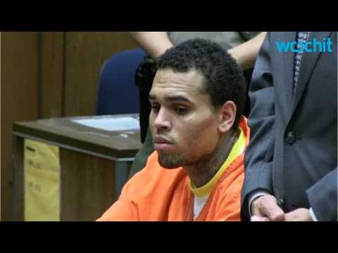 VIDEO : Lawsuit Alleges Chris Brown Committed Battery