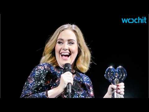 VIDEO : Adele's '25' Headed To All Major Music Streaming Services