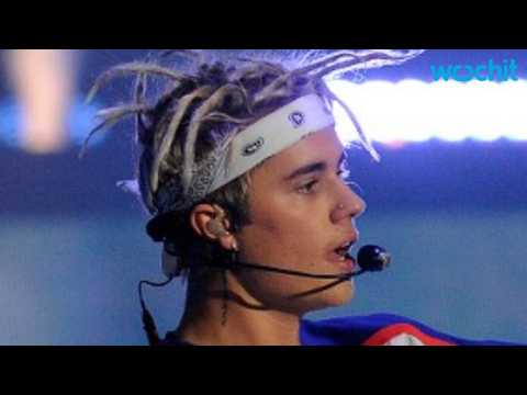 VIDEO : Justin Bieber Sprains His Ankle Before Concert