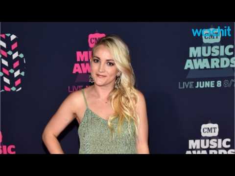 VIDEO : Jamie Lynn Spears Interviewed About Being A Teen Mom
