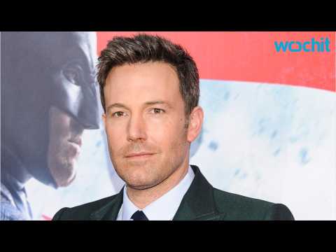 VIDEO : Did Ben Affleck Turn Down Directing Star Wars: The Force Awakens?