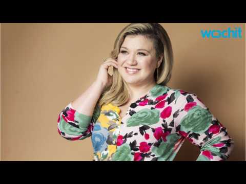 VIDEO : Kelly Clarkson on Motherhood