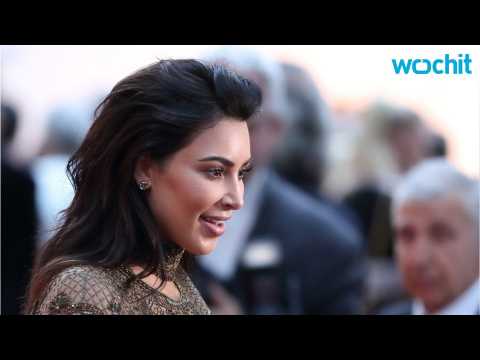 VIDEO : Kim Kardashian Unexpectedly Meets Her Twin