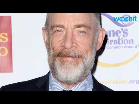 VIDEO : J.K. Simmons Impresses and Terrifies With His Enormous Arm Muscles