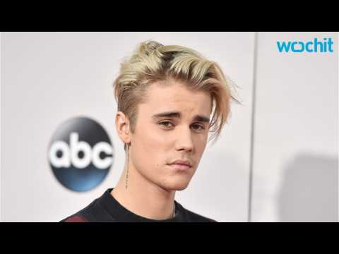 VIDEO : Justin Bieber Has A New BFF