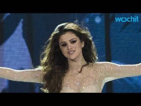 VIDEO : Selena Gomez Reveals New Hairdo