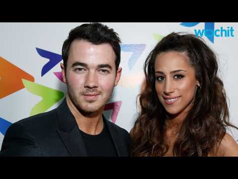 VIDEO : Kevin Jonas and Danielle Jonas Having a Second Child!
