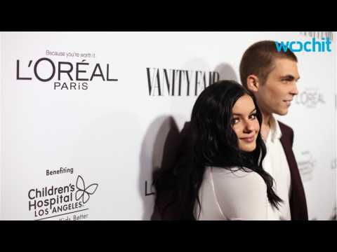 VIDEO : Ariel Winter Is Single And Super Ready To Mingle