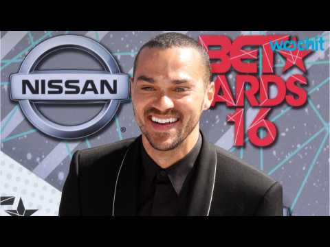 VIDEO : Jesse Williams Opens Up About BET Speech and Anton Yelchin?s Death