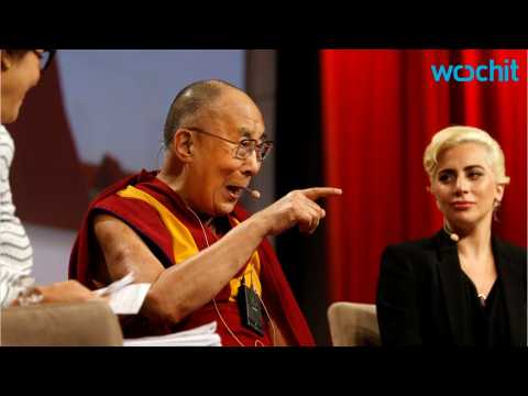 VIDEO : Lady Gaga Meets Dalai Lama And Is Banned From China