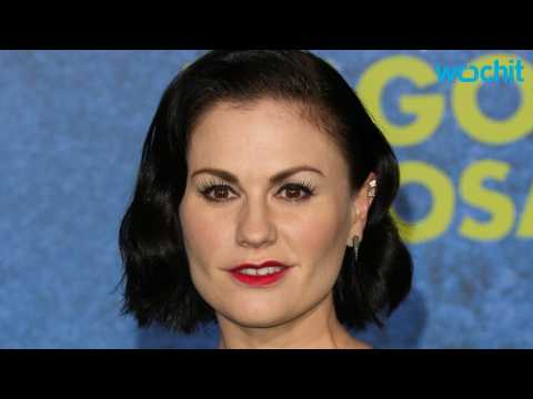 VIDEO : What Drew Anna Paquin to Get Involved in the Series Roots