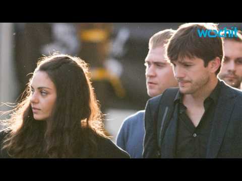 VIDEO : Mila Kunis & Ashton Kutcher Enjoy Treats and Laughs in Seattle for Fourth of July
