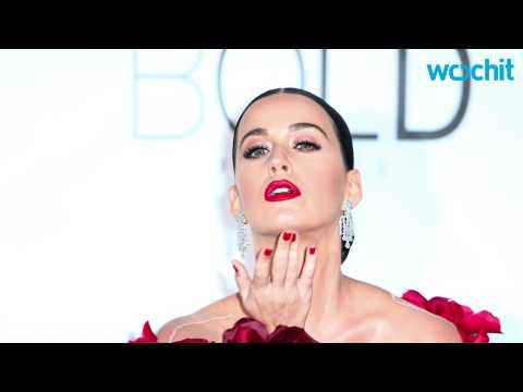 VIDEO : Katy Perry Rules Over Twitter