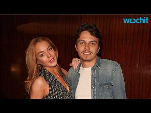 VIDEO : Lindsay Lohan Celebrates Her Bday With Her Fianc  In Greece