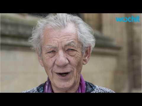 VIDEO : Ian McKellen Criticizes India's Use of a British Colonial Law on Homosexuals