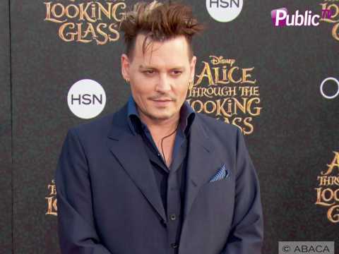 VIDEO : Johnny Depp : sa nouvelle coupe de cheveux au top  l?avant-premire de Alice aux Pays des M
