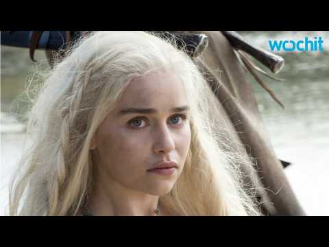 VIDEO : Emilia Clarke Reveals She Watched Her Nude Scene With Her Parents