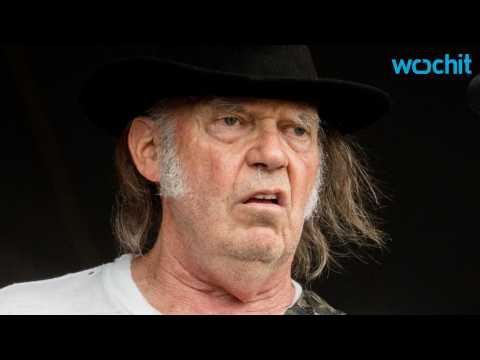 VIDEO : Neil Young Says Donald Trump is Able to Use His Music