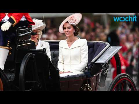 VIDEO : Kate Middleton is Pregnant?