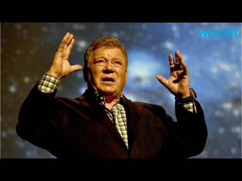 VIDEO : Boston Comic Con Celebrates 50 Years Of Star Trek With William Shatner