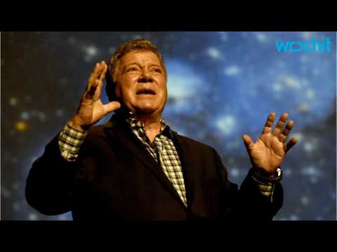 VIDEO : Who Was William Shatner Feuding With On Twitter?
